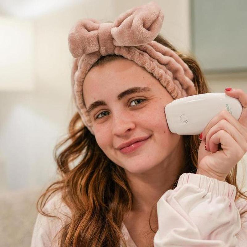 Face Massager Mini Device - GlowHaze Beauty